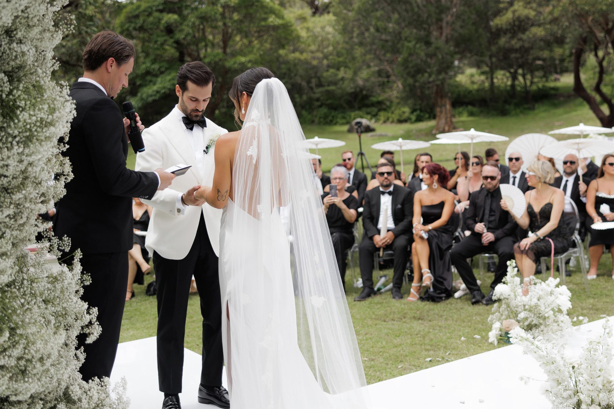 VogaWeddings_SydneyWeddingPhotographer_AtholHall_MadeleineNicholas-86-opti